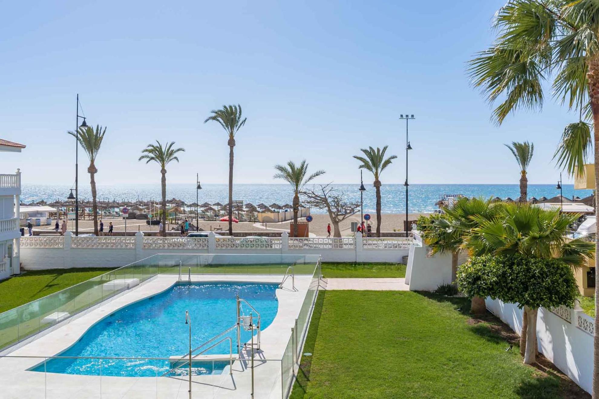Torremolinos Playamar Primera Linea De Playa Urb. La Farola Екстер'єр фото
